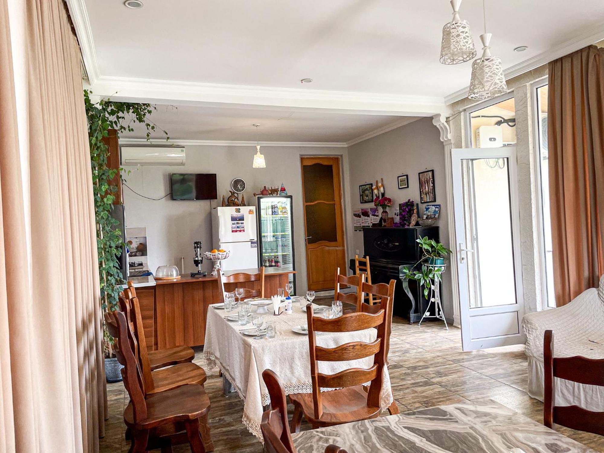 Hostel Kutaisi By Kote Luaran gambar