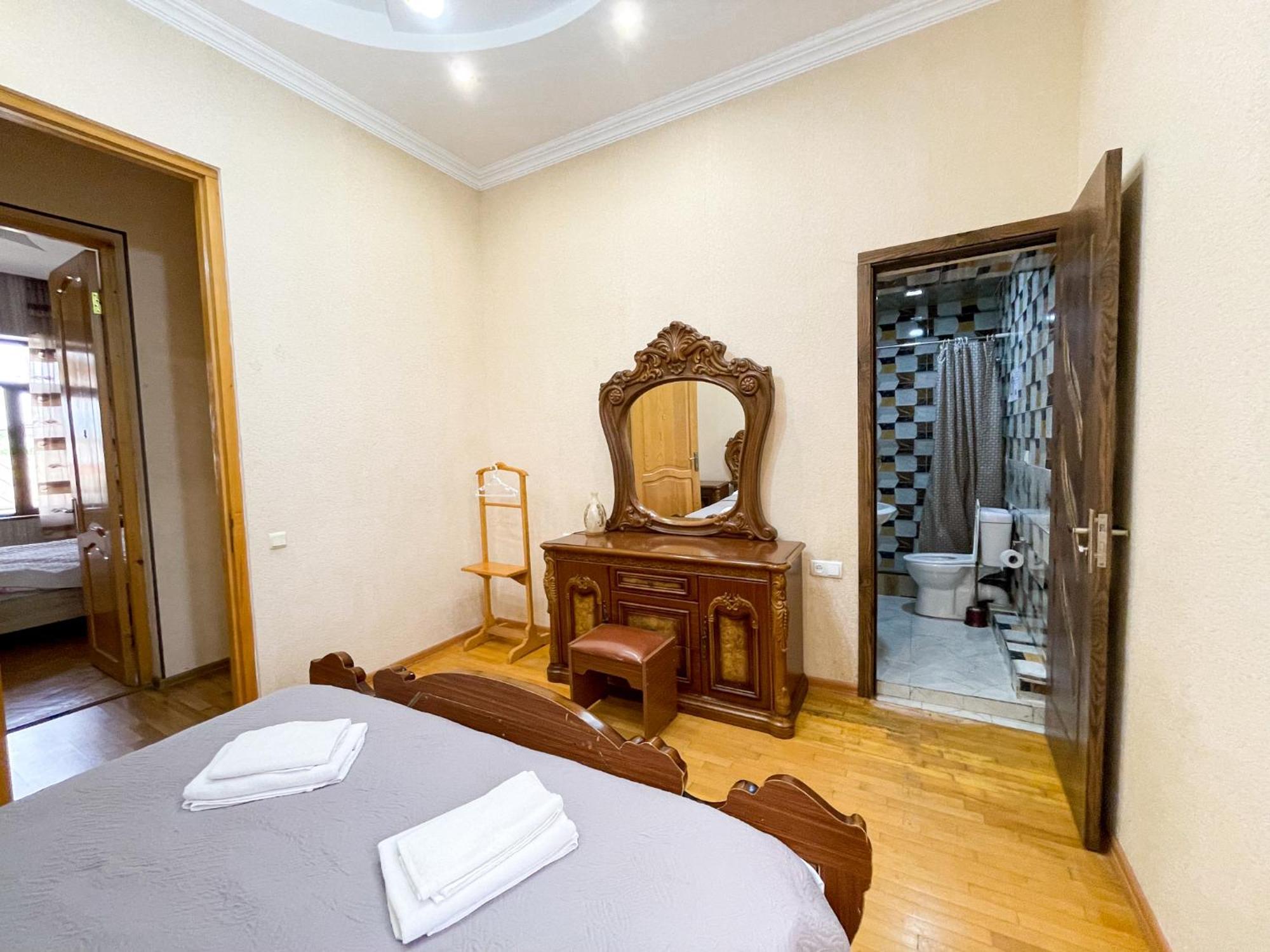 Hostel Kutaisi By Kote Bilik gambar