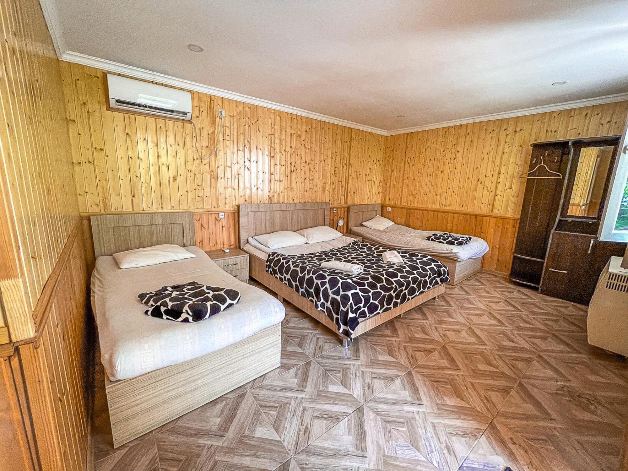 Hostel Kutaisi By Kote Luaran gambar